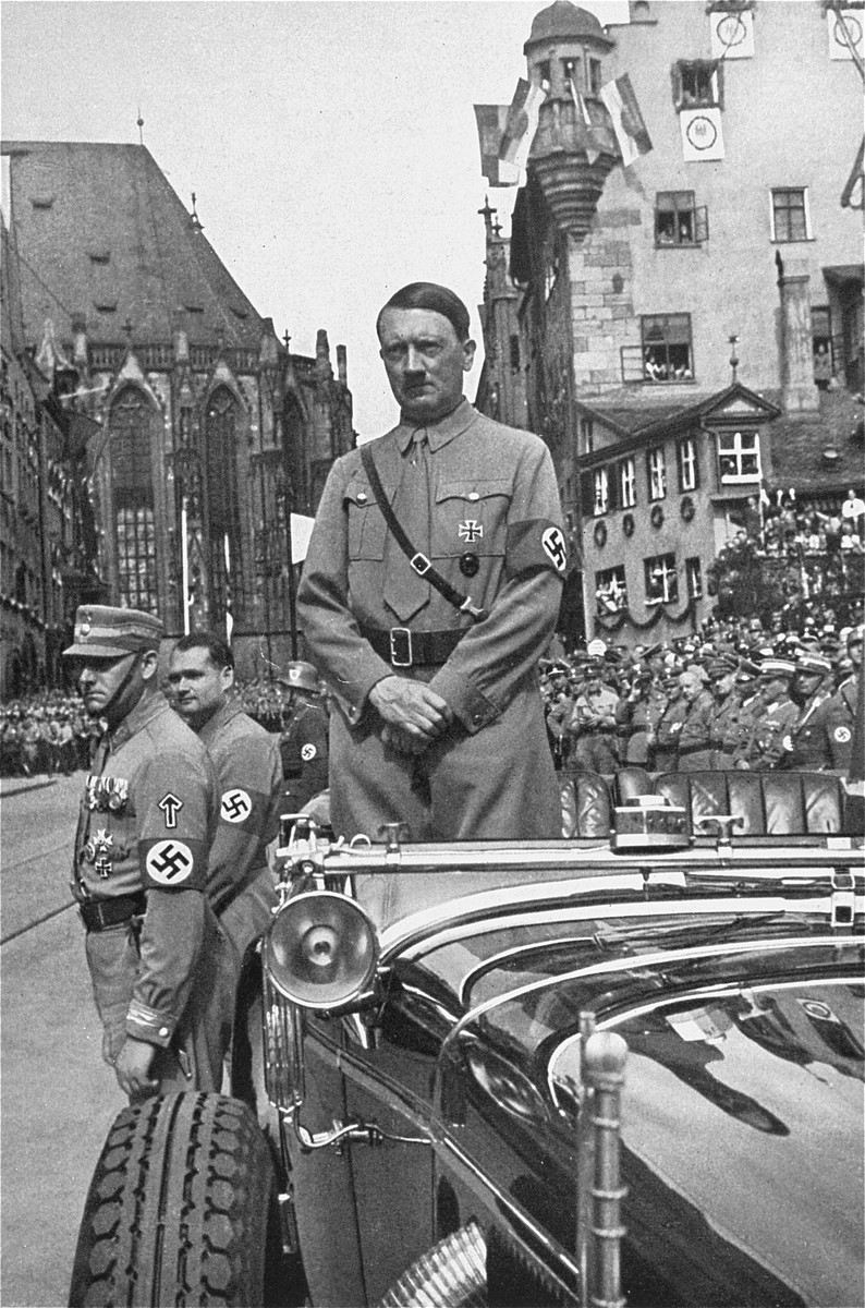 Adolf Hitler awaits the parade of the SA at the 1935 Reichsparteitag